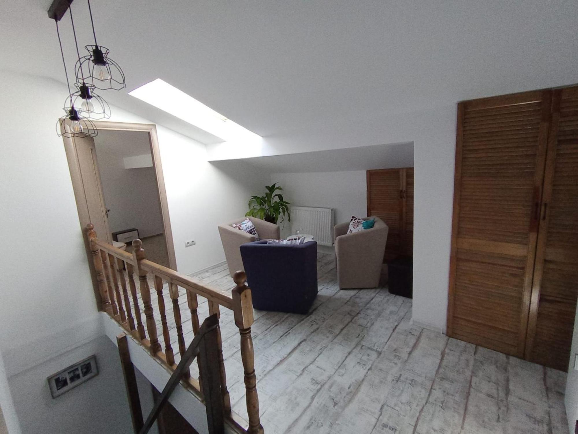 Apartamento La Maia Acasa - Refugiul Boem *
